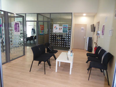 Local d'activité / Entrepôt - 161 m²