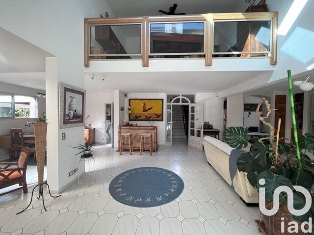 Maison de maîtres - 263 m² - 8 pièces