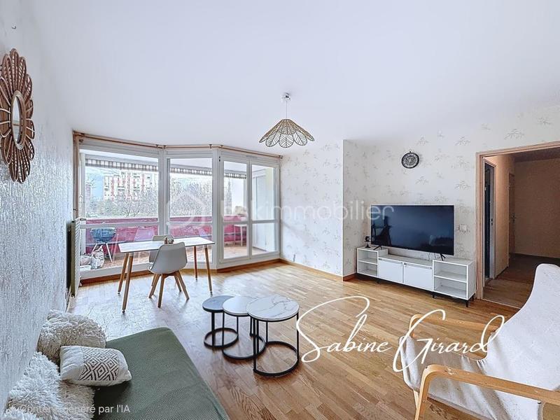 Appartement - 94 m² - 4 pièces