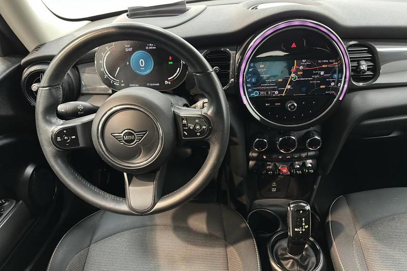 Mini 3 portes Hatch F56 Lci II One 102 ch Dkg7 Edition Camden