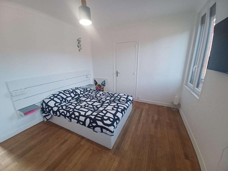 Propriété - 285 m² - 12 pièces