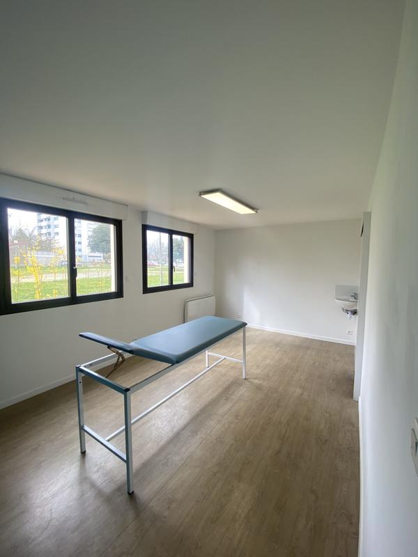 Local d'activités - 96 m²