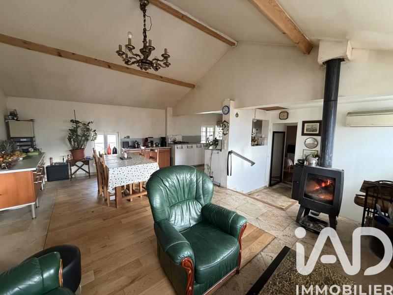 Appartement - 80 m² - 4 pièces