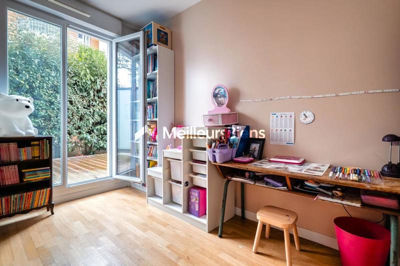 Appartement - 82 m² - 4 pièces
