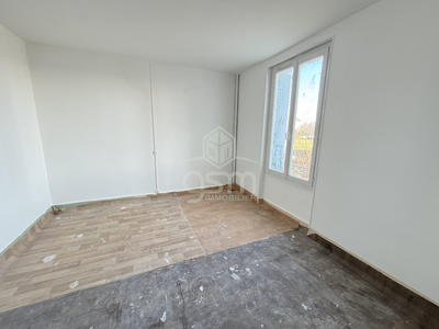 Maison ancienne - 74 m² - 4 pièces