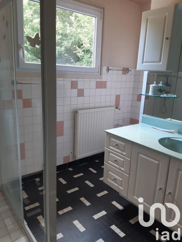 Maison - 96 m² - 5 pièces