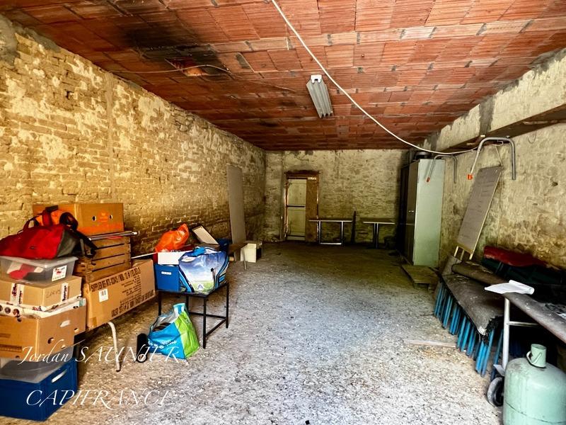 Maison traditionnelle - 157 m² - 6 pièces