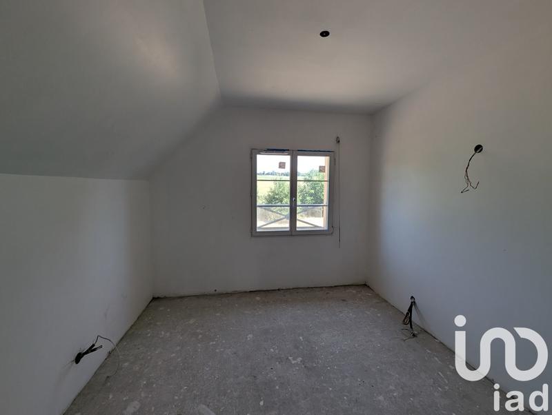 Maison - 180 m² - 7 pièces