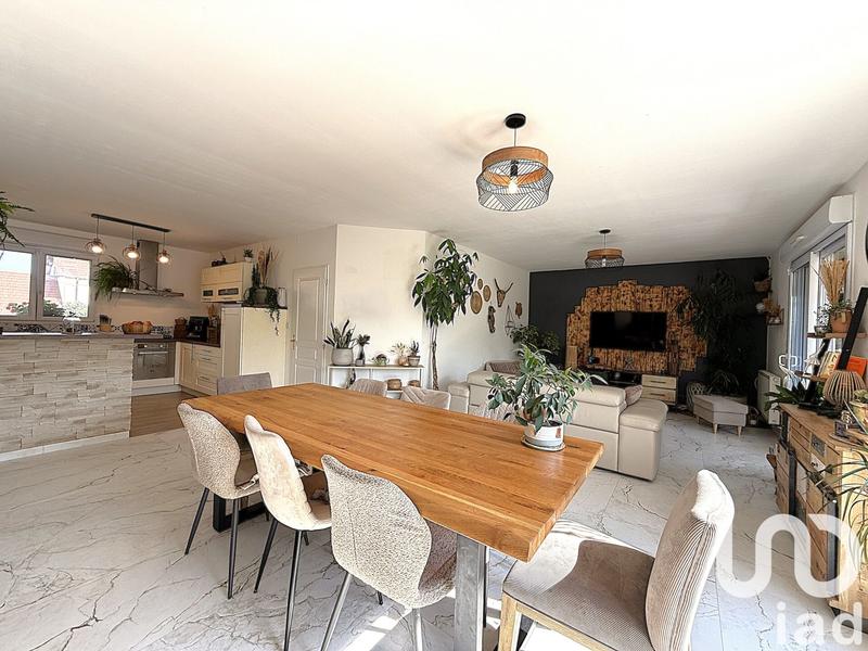 Maison - 101 m² - 5 pièces