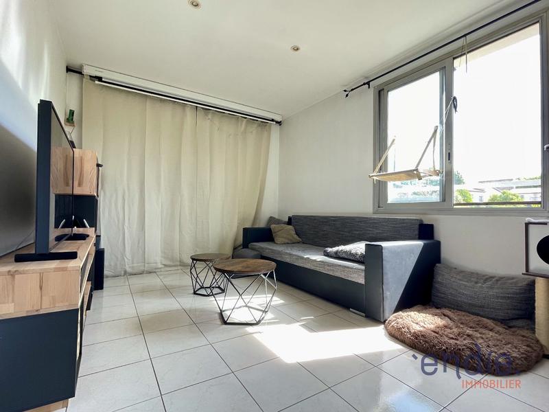 Maison - 316 m² - 10 pièces