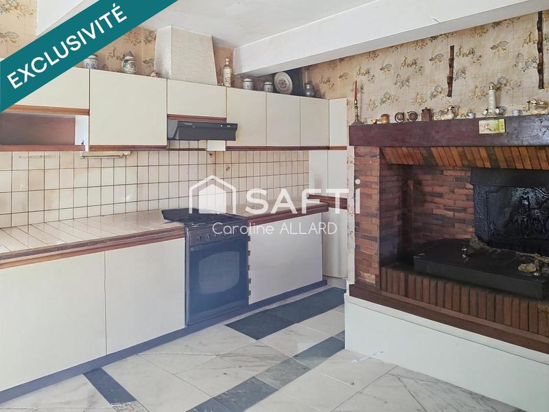 Maison - 200 m² - 6 pièces