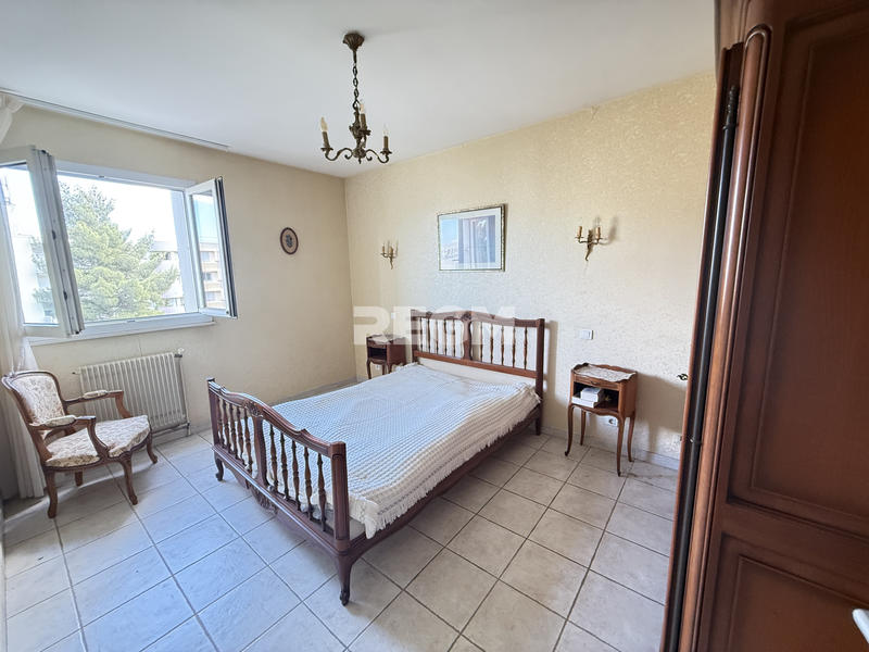 Appartement - 89 m² - 3 pièces