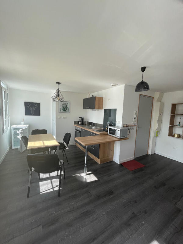 Immeuble - 7 pièces