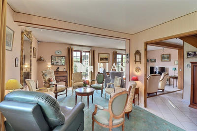 Maison - 136 m² - 6 pièces