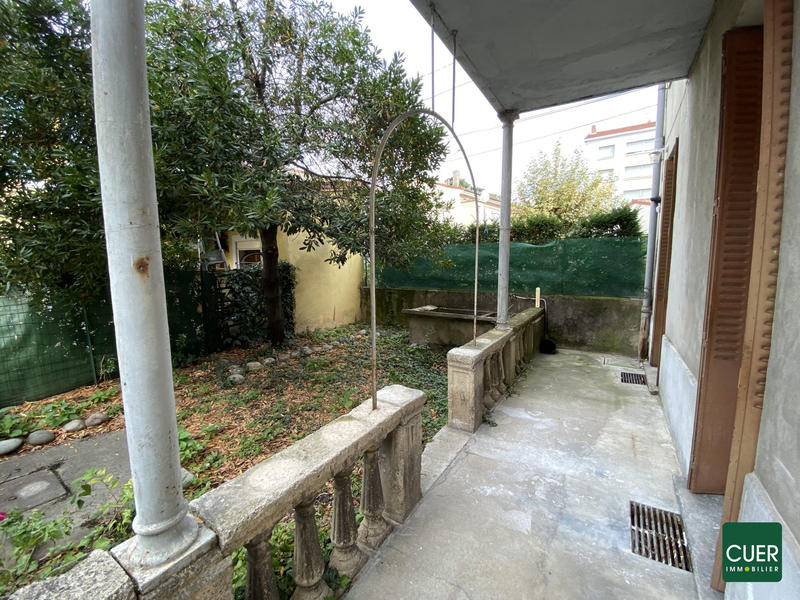 Appartement - 80 m² - 3 pièces