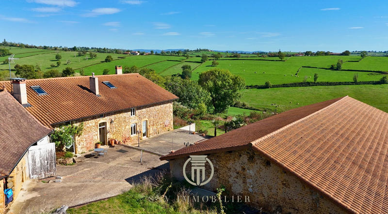 Maison - 301 m² - 8 pièces