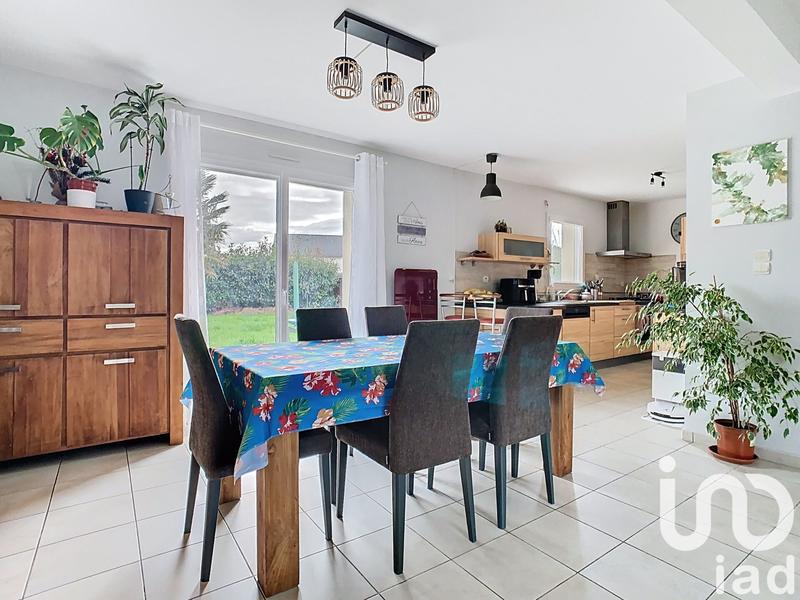 Maison - 101 m² - 5 pièces