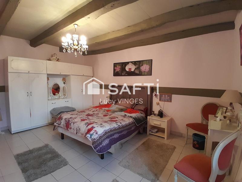 Maison - 175 m² - 8 pièces