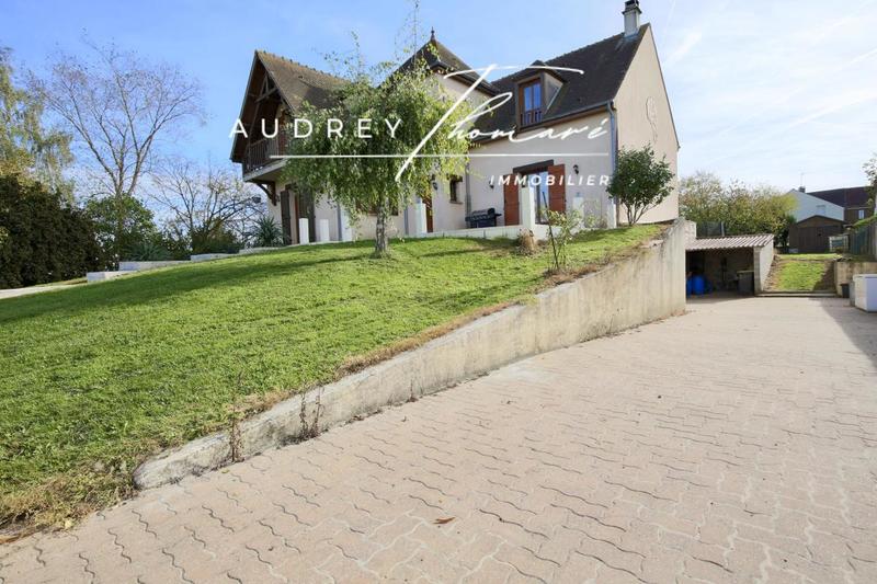 Villa - 171 m² - 7 pièces