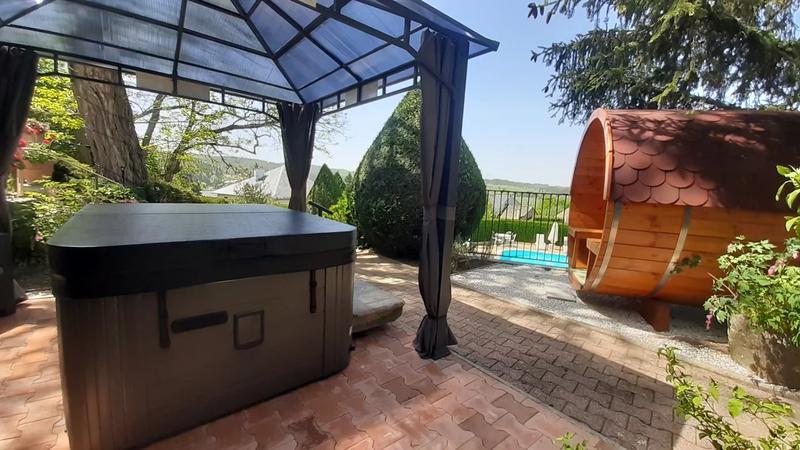 Château - 483 m² - 18 pièces