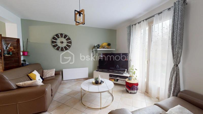 Maison - 98 m² - 5 pièces