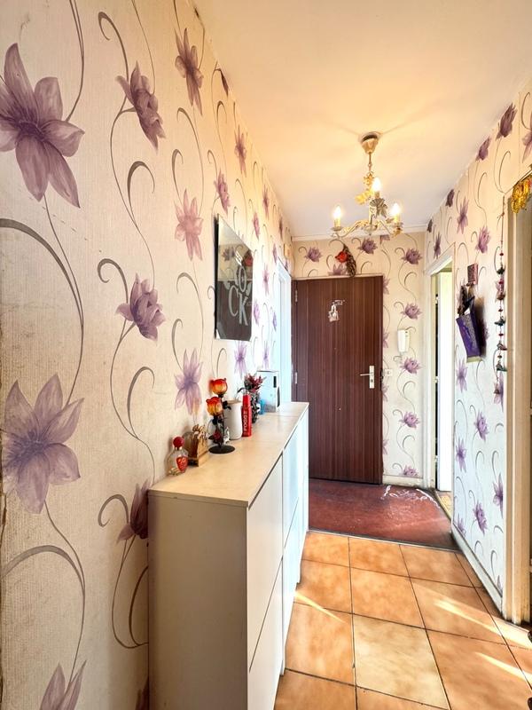 Appartement - 108 m² - 6 pièces