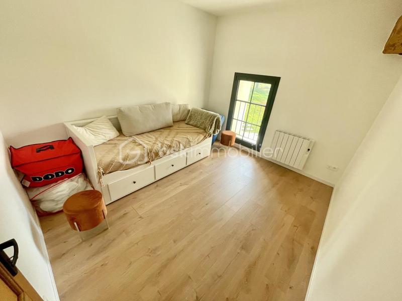 Propriété - 174 m² - 6 pièces