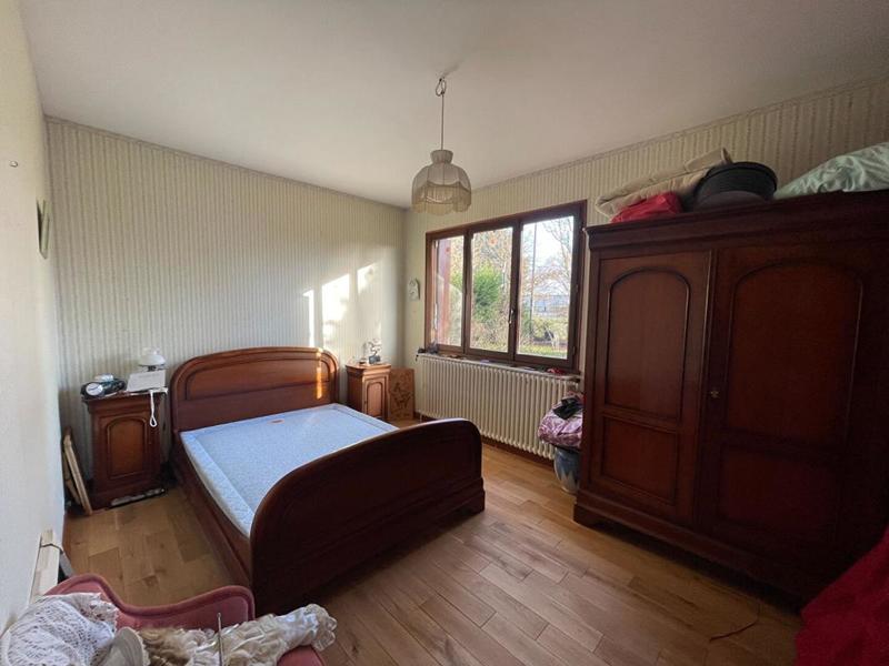 Maison - 192 m² - 10 pièces