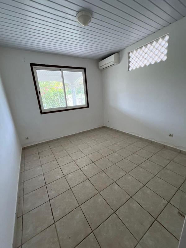 Maison - 138 m² - 4 pièces