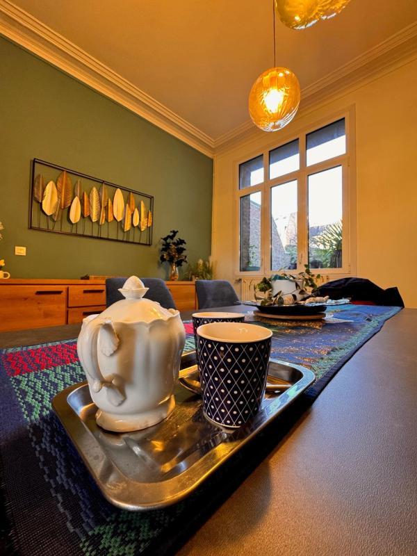 Maison bourgeoise - 270 m² - 7 pièces