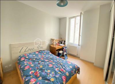 Appartement - 85 m² - 4 pièces