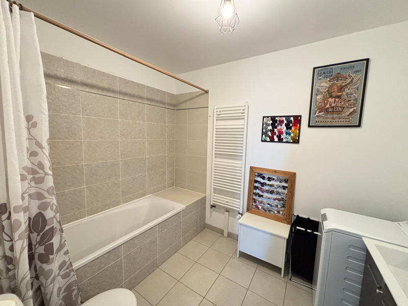 Appartement - 77 m² - 4 pièces