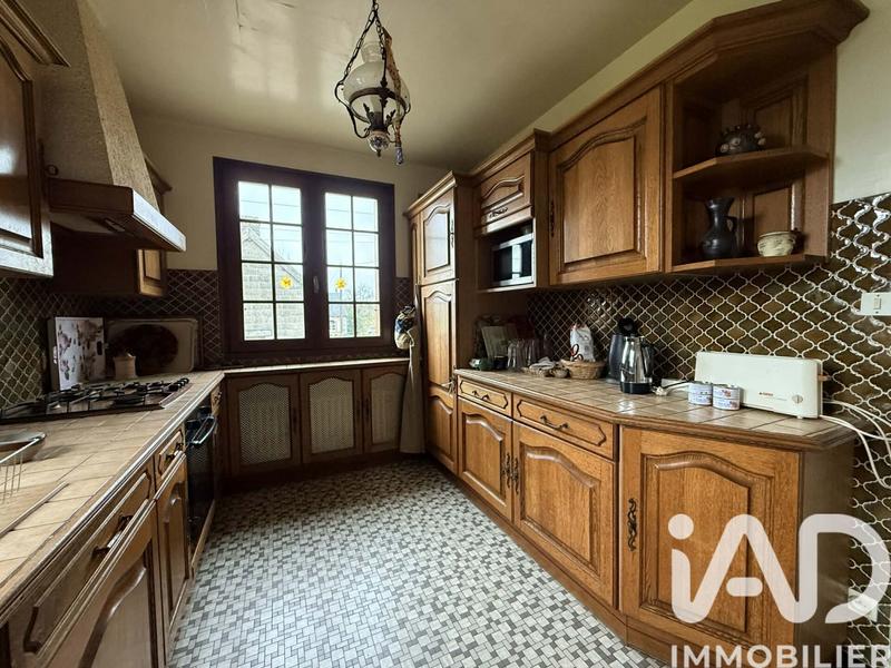 Maison - 197 m² - 10 pièces