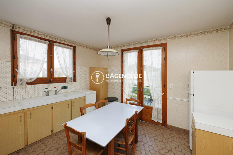 Maison - 106 m² - 5 pièces