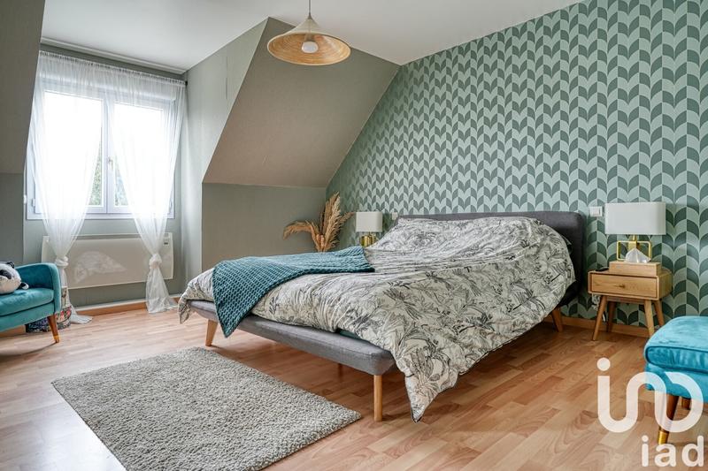 Maison - 300 m² - 9 pièces