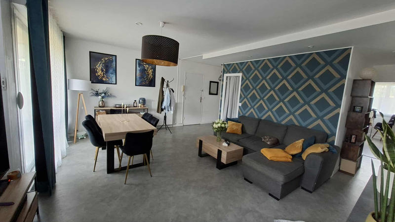 Appartement - 83 m² - 4 pièces