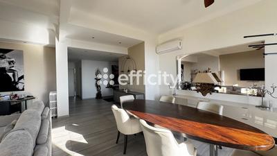 Appartement - 170 m² - 5 pièces