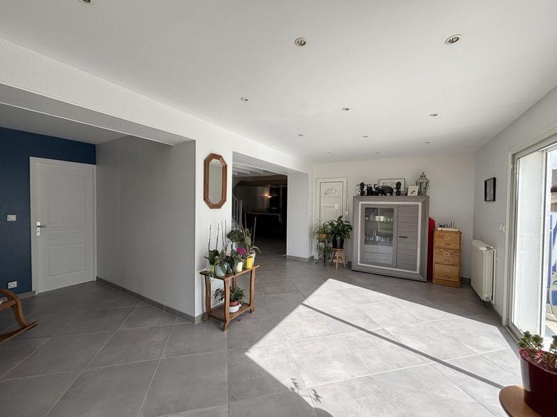 Maison - 195 m² - 8 pièces