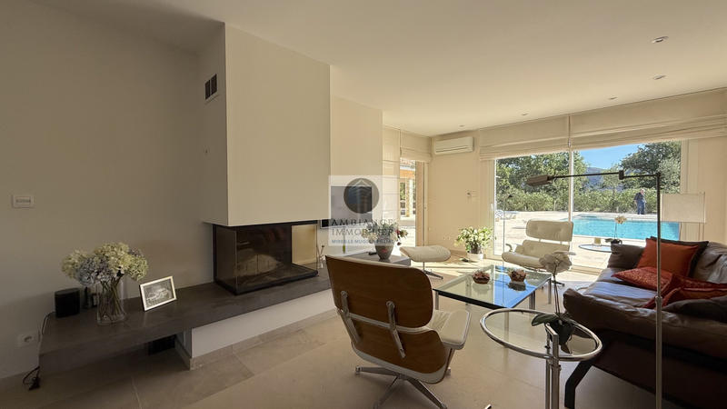 Maison - 172 m² - 6 pièces