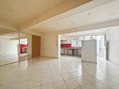 Duplex - 68 m² - 4 pièces