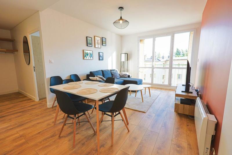 Chambre - 9 m² - 1 pièce