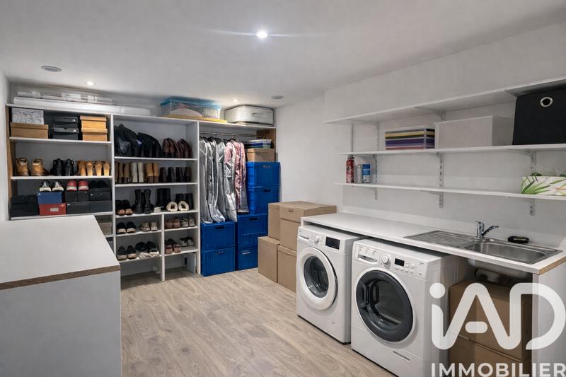 Maison - 200 m² - 6 pièces