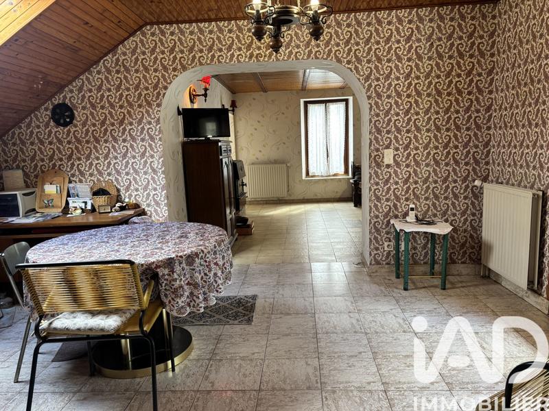 Maison - 90 m² - 5 pièces