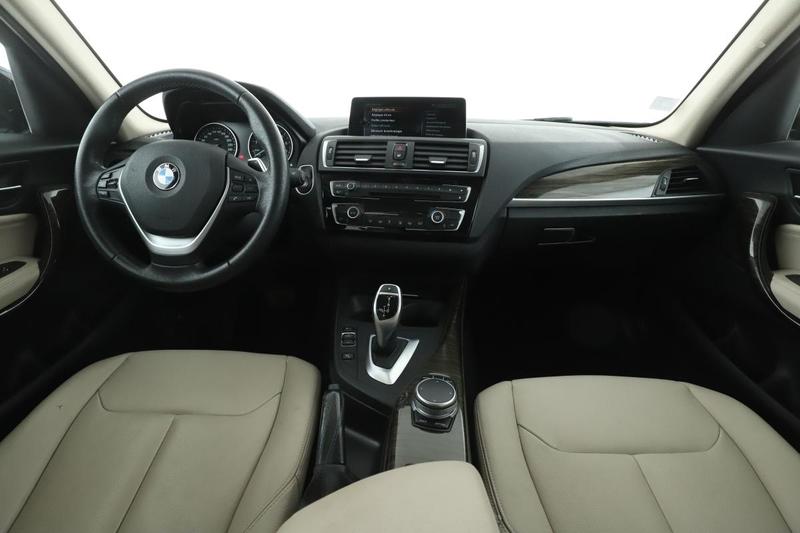 Bmw Série 1 125i UrbanChic Bva8 5p 224 ch