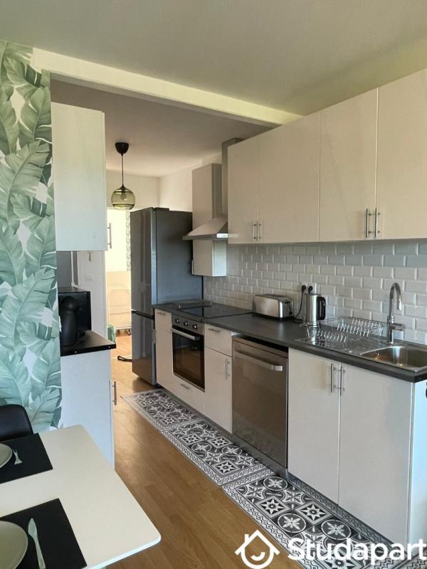 Chambre - 14 m² - 1 pièce