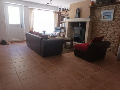 Maison - 198 m² - 7 pièces