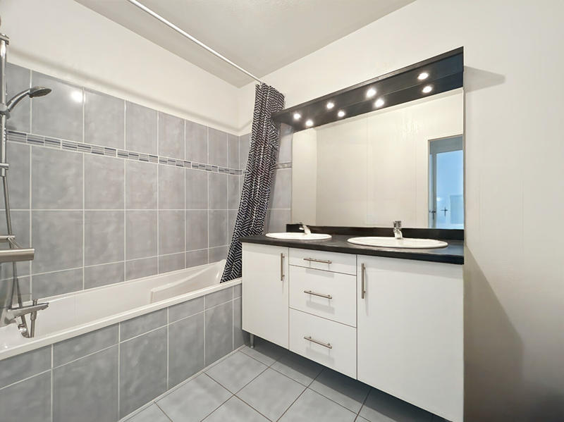 Appartement - 82 m² - 4 pièces