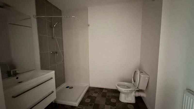 Studio - 28 m² - 2 pièces