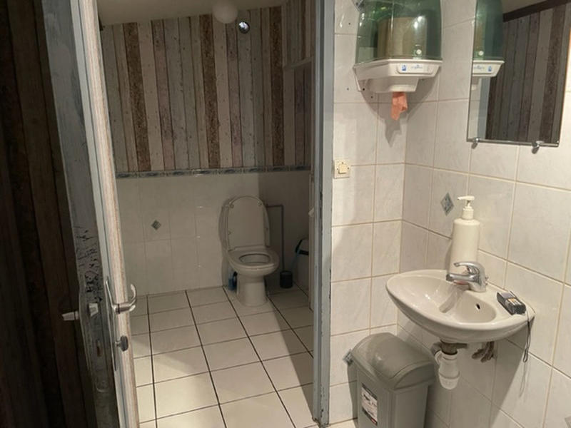 Fonds de commerce - Local commercial - 110 m²