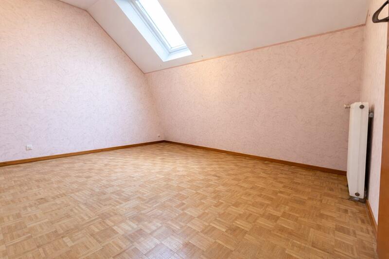 Maison - 120 m² - 7 pièces